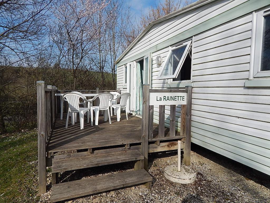 Camping Du Moulin Hotel Meyrieu-les-Etangs Værelse billede